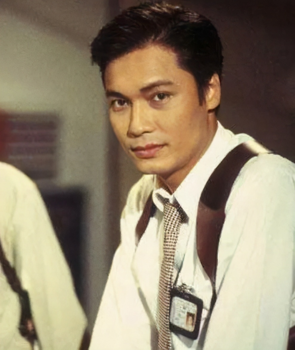 57岁罗嘉良被传患癌后首现身,罗嘉良被采访