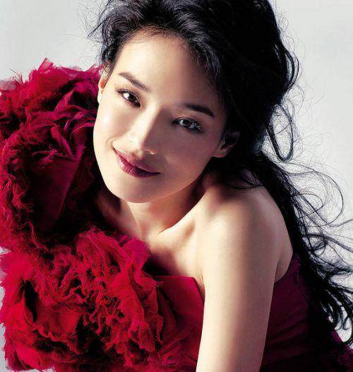 7位一脱成名的“风月女星”,有人幸福美满,有人生活贫苦