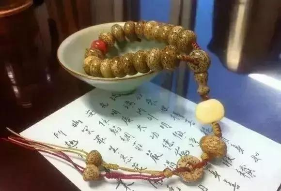 星月菩提品相一般大值得盘吗,星月菩提盘玩终极品相