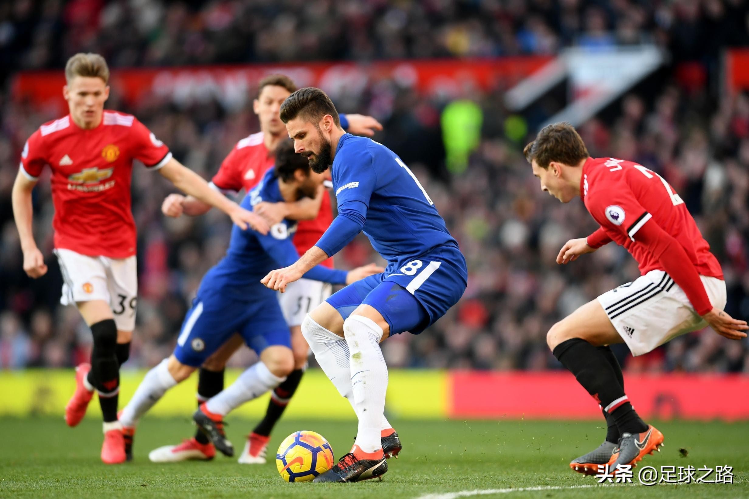 如何正确地进行1v1背身防守