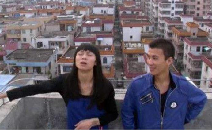 “变性人”李二毛，为爱变“女人”却惨遭抛弃，受尽屈辱悲惨离世