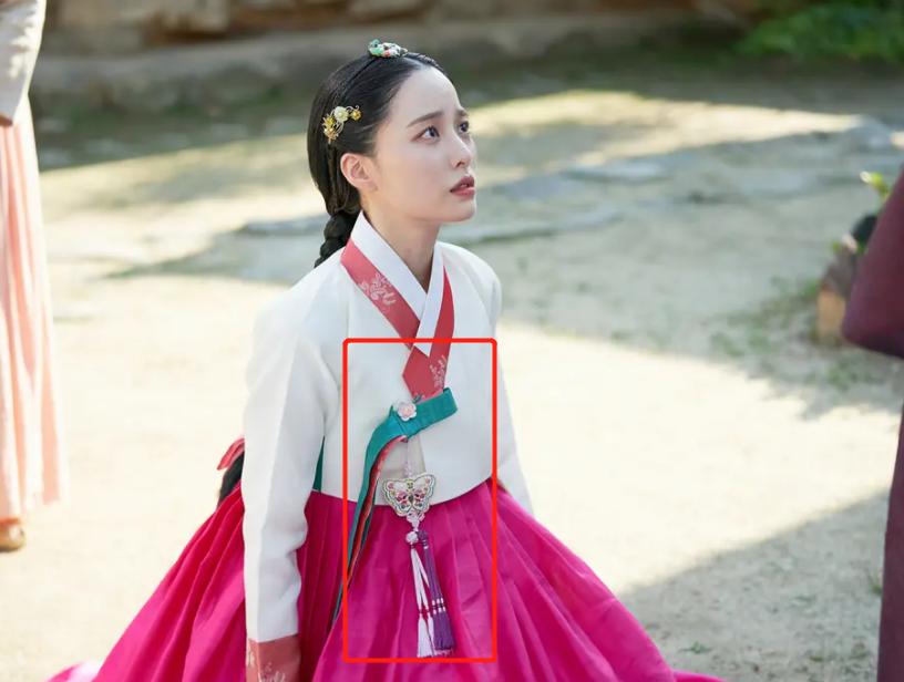 韩剧越抄越过分，拍《大长今》同时期古装剧，造型还能“偷”汉服