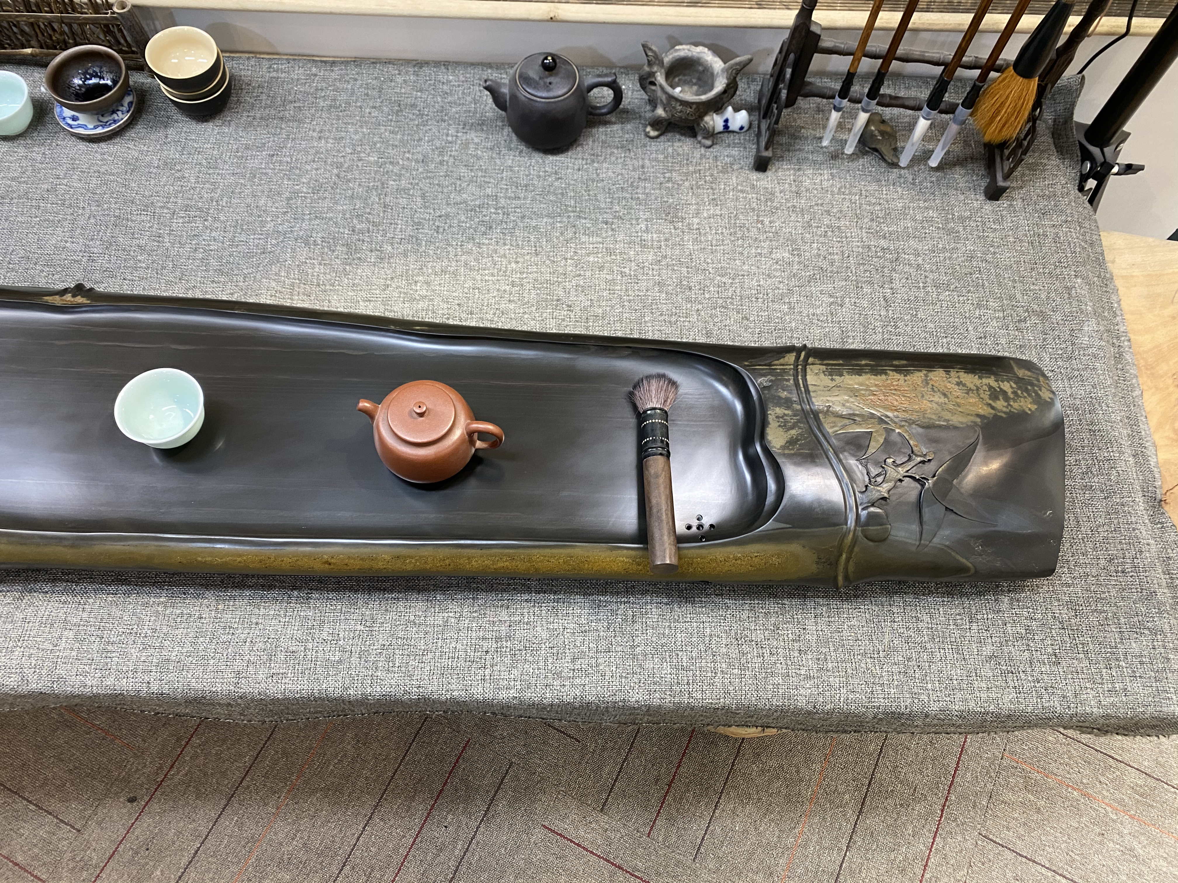 把石头雕刻成工艺品,小桥流水石茶盘雕刻全过程