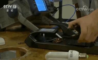 智能门锁会被小黑盒破解吗,智能门锁小黑盒一刷就开