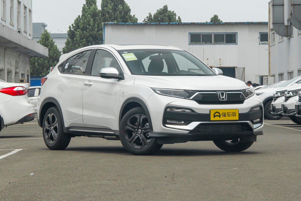 本田xrv发动机盖缝隙大怎么调,xrv引擎盖缝隙调节图解