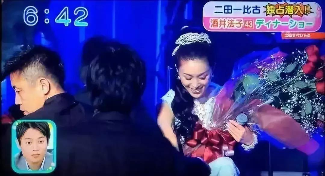 閰掍簳娉曞瓙蹇冧腑鍏呮弧浜嗕綘,閰掍簳娉曞瓙鐙櫧