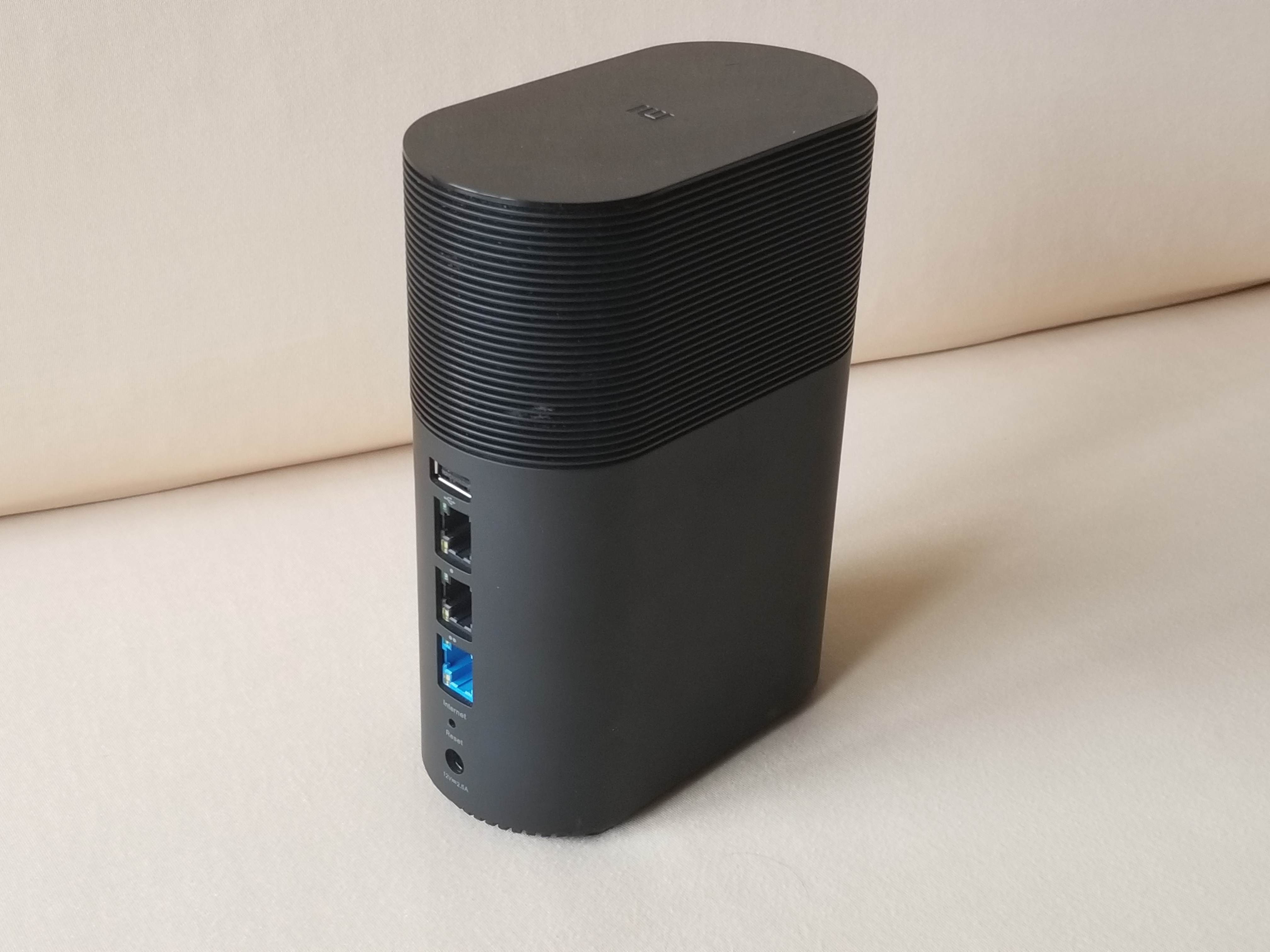 小米路由器r1d固态硬盘能用吗,用ssd硬盘的手机