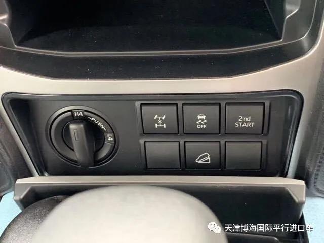 丰田霸道2800柴油中东版驾驶感受,天津港丐版霸道2800的柴油车价格