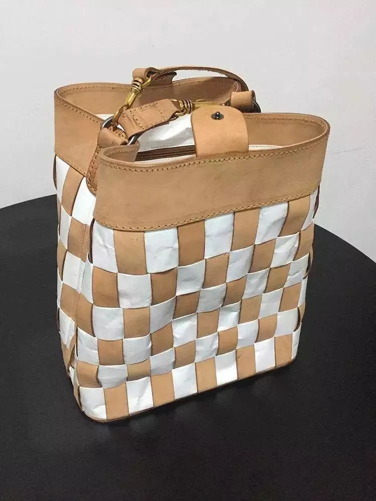 像布又像纸,广告物料材料—撕不烂的黑科技