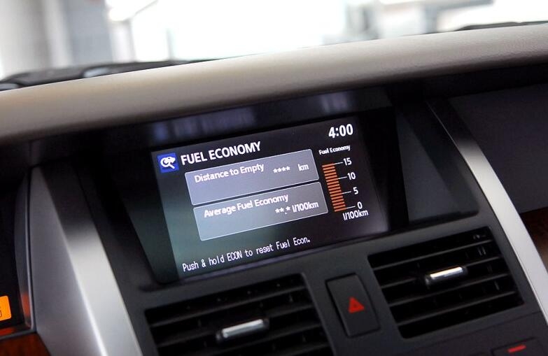 战友家里的老天籁卖我2万多,这个价格亏吗?