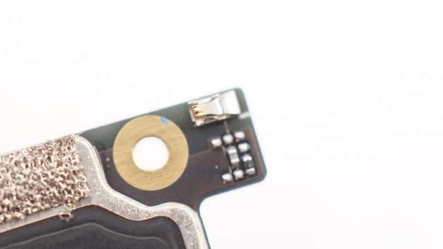 魅族首款智能手表拆解报告，内置艾为AW8896数字智能K音频放大器