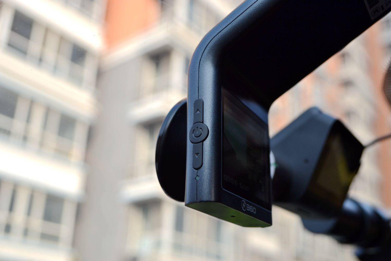 突然！都卖300多？70迈、360、盯盯拍横评，结局显而易见