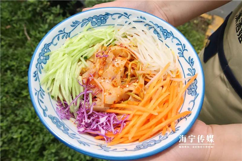 浙江27岁姑娘做什么生意好,27岁姑娘靠土豆发家致富