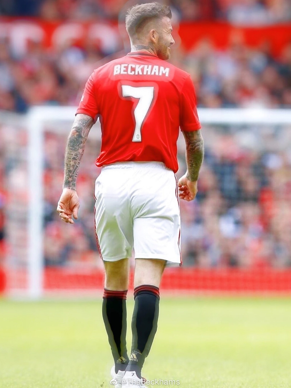 鍥犱负灏忕綏鐖变笂瓒崇悆,涓轰粈涔堝彧鏈夊皬璐濅細鍦嗘湀寮垁