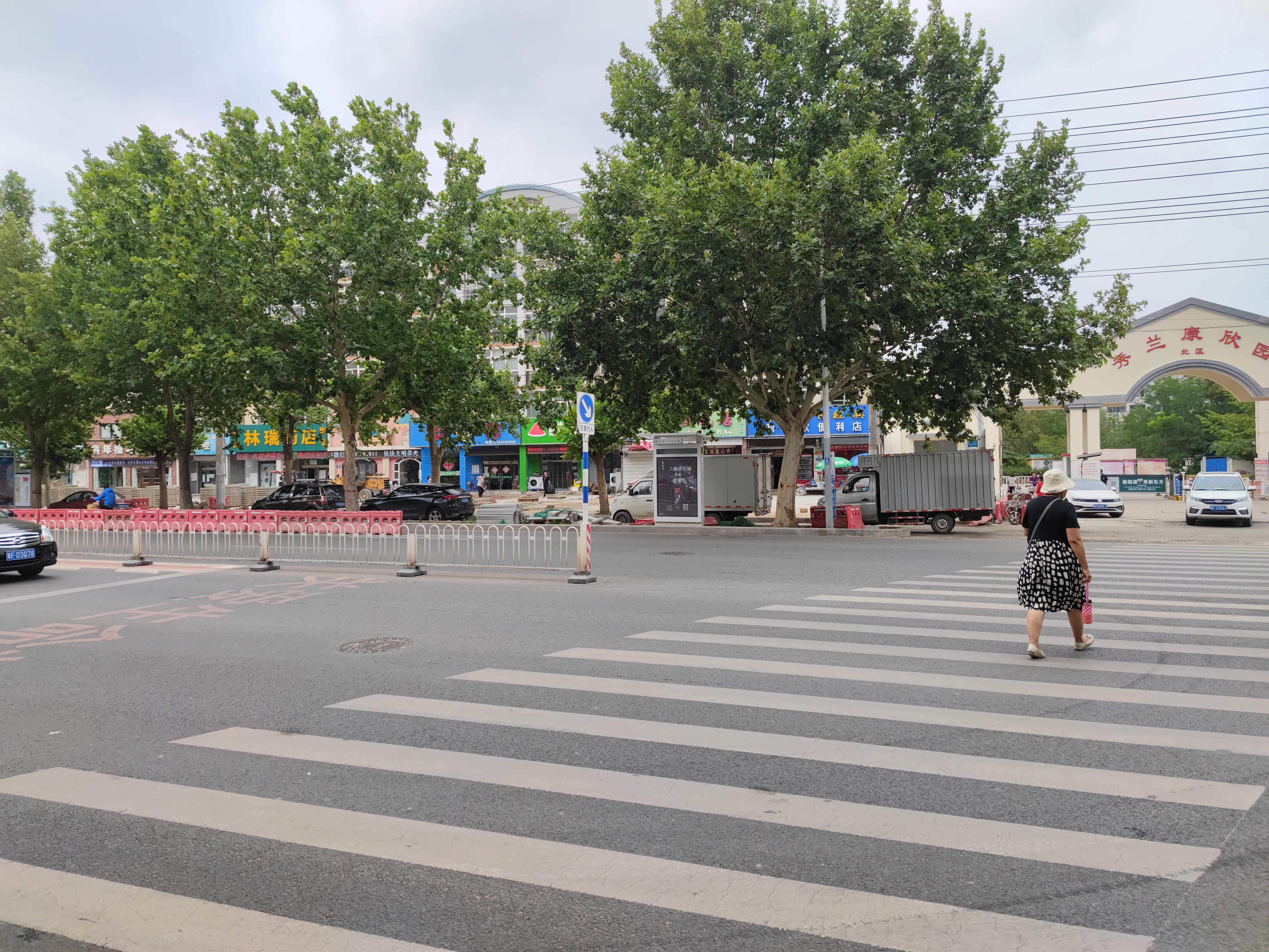 「里脊」一亿像素方向对了?