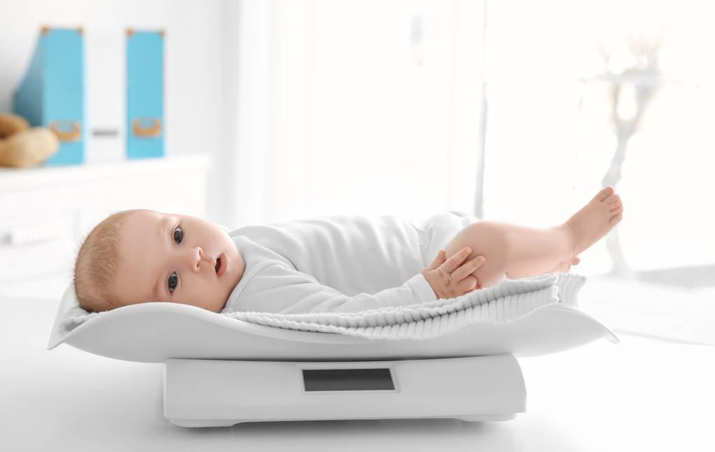 宝宝多大开始戒夜奶比较好,宝宝几个月开始戒夜奶最好