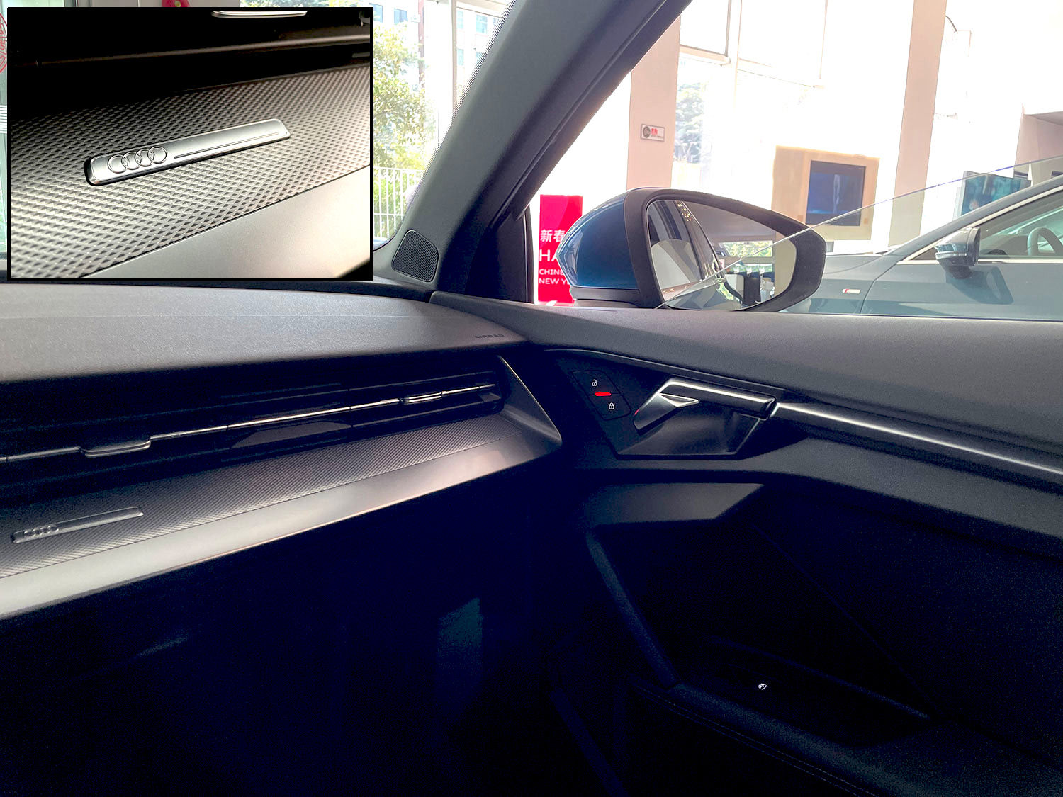 双屏座舱显科技神仙组合内饰更带感全新奥迪A3两厢实拍导购