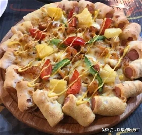 #吃遍大连#披萨的诱惑！一个蕴藏着芝士力量的神物