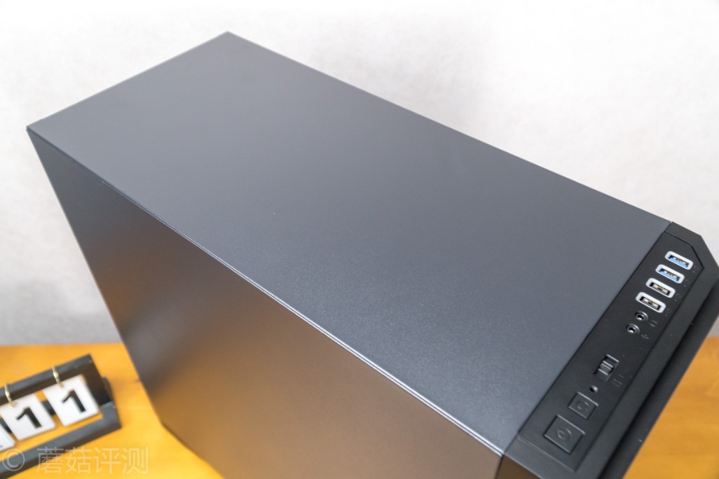 安钛克p101机箱,塔式机箱安钛克