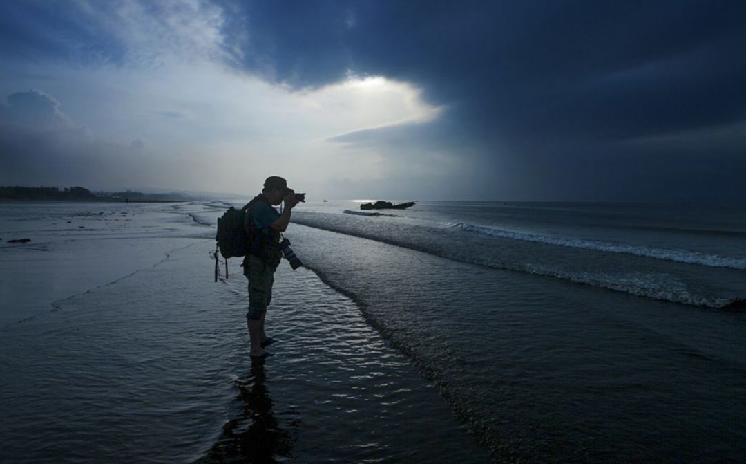 手机和相机相比最大的区别在哪里,出去旅游带相机好还是手机好