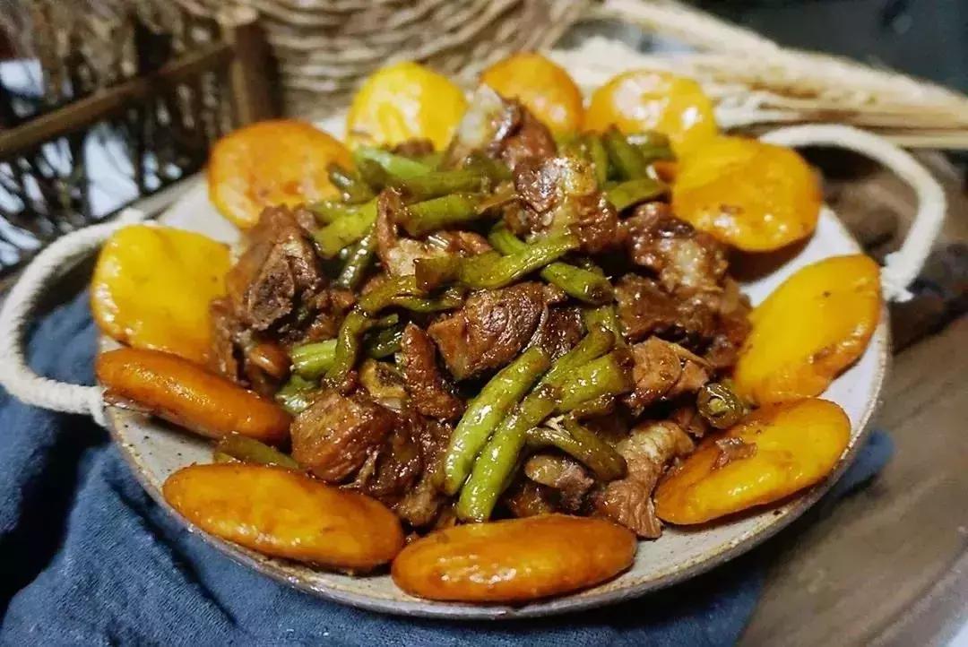 一个视频带你了解黑龙江,请给我2分钟歌词