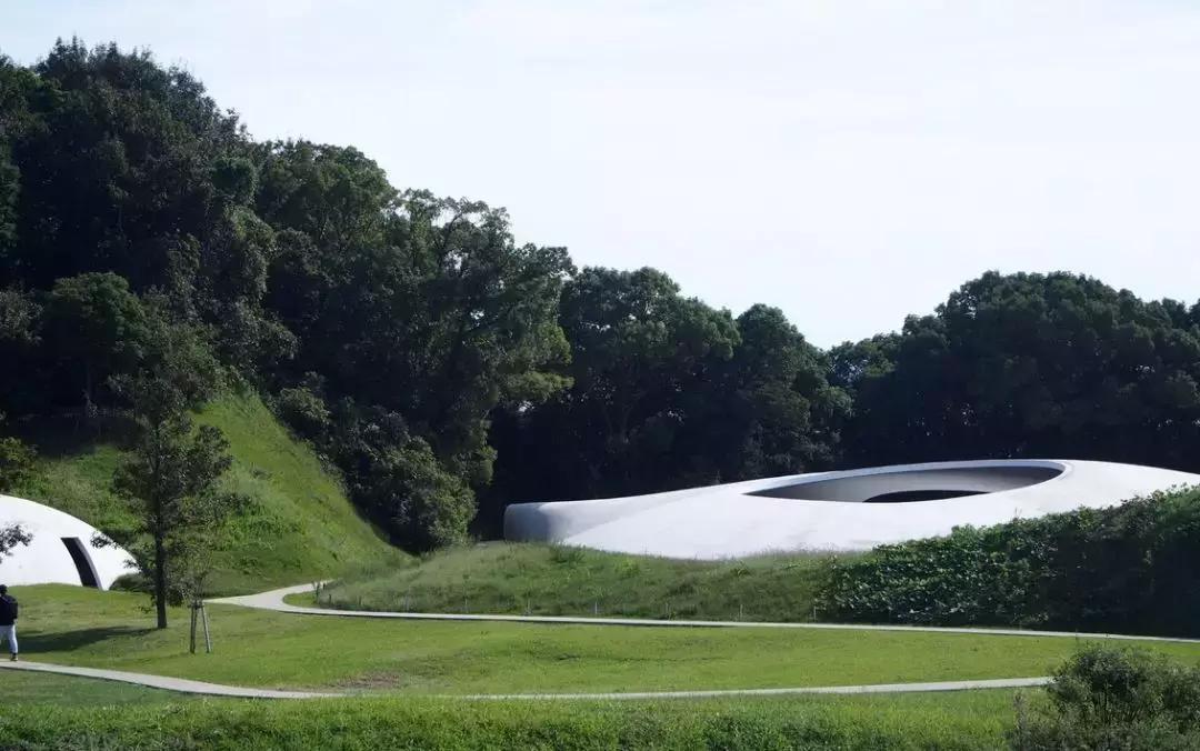 日本十大著名美术馆,日本国立新美术馆