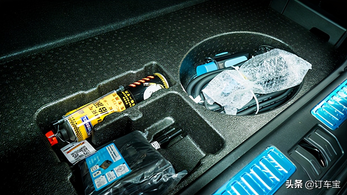 北汽新能源纯电suv汽车价格,新能源纯电suv极狐6座