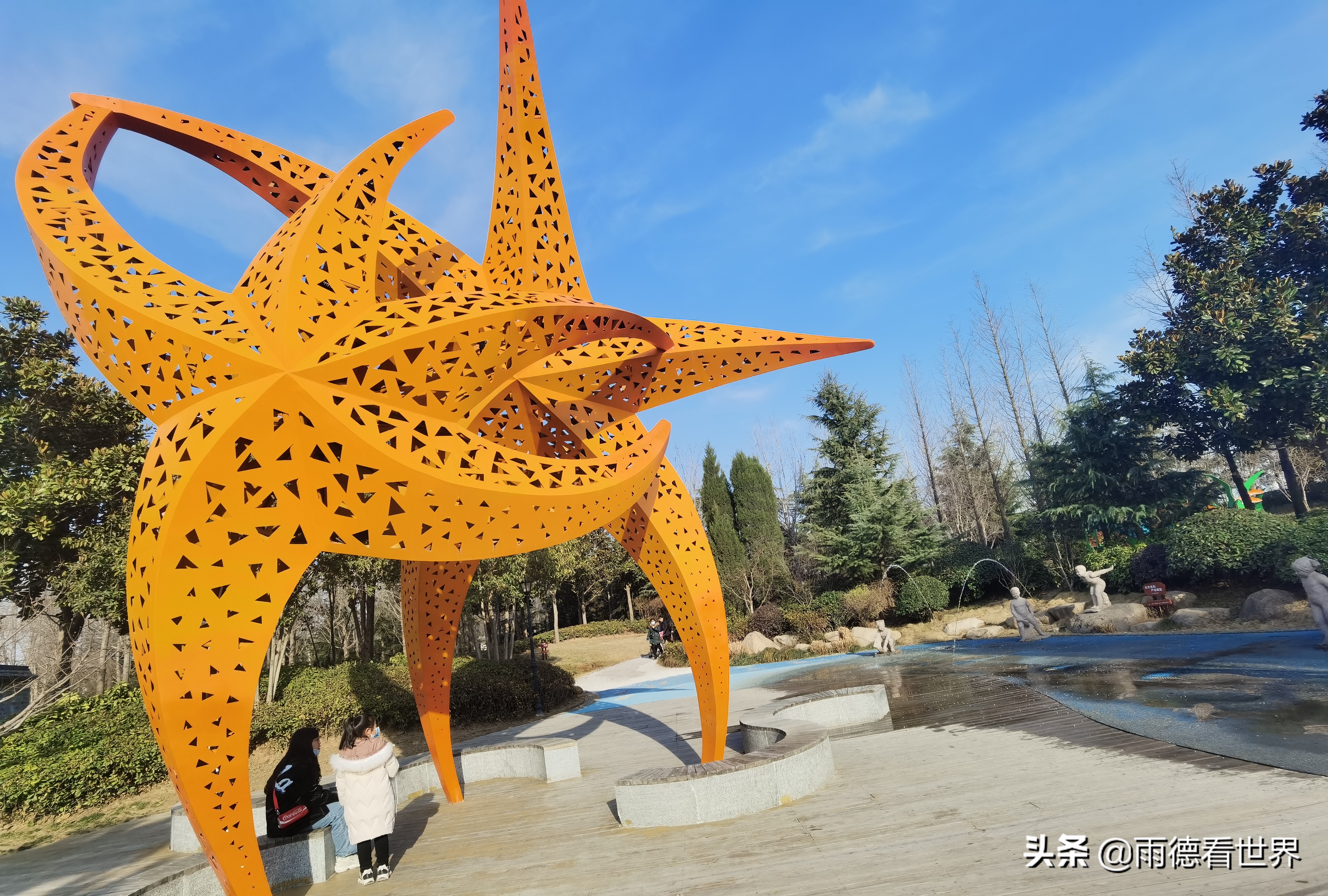 关于郑州园博园评价,郑州园博园离黄帝千古情多远