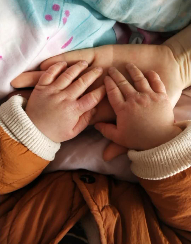 宝宝皮肤粗糙像砂纸怎么办,宝宝四肢粗糙颗粒状怎么回事