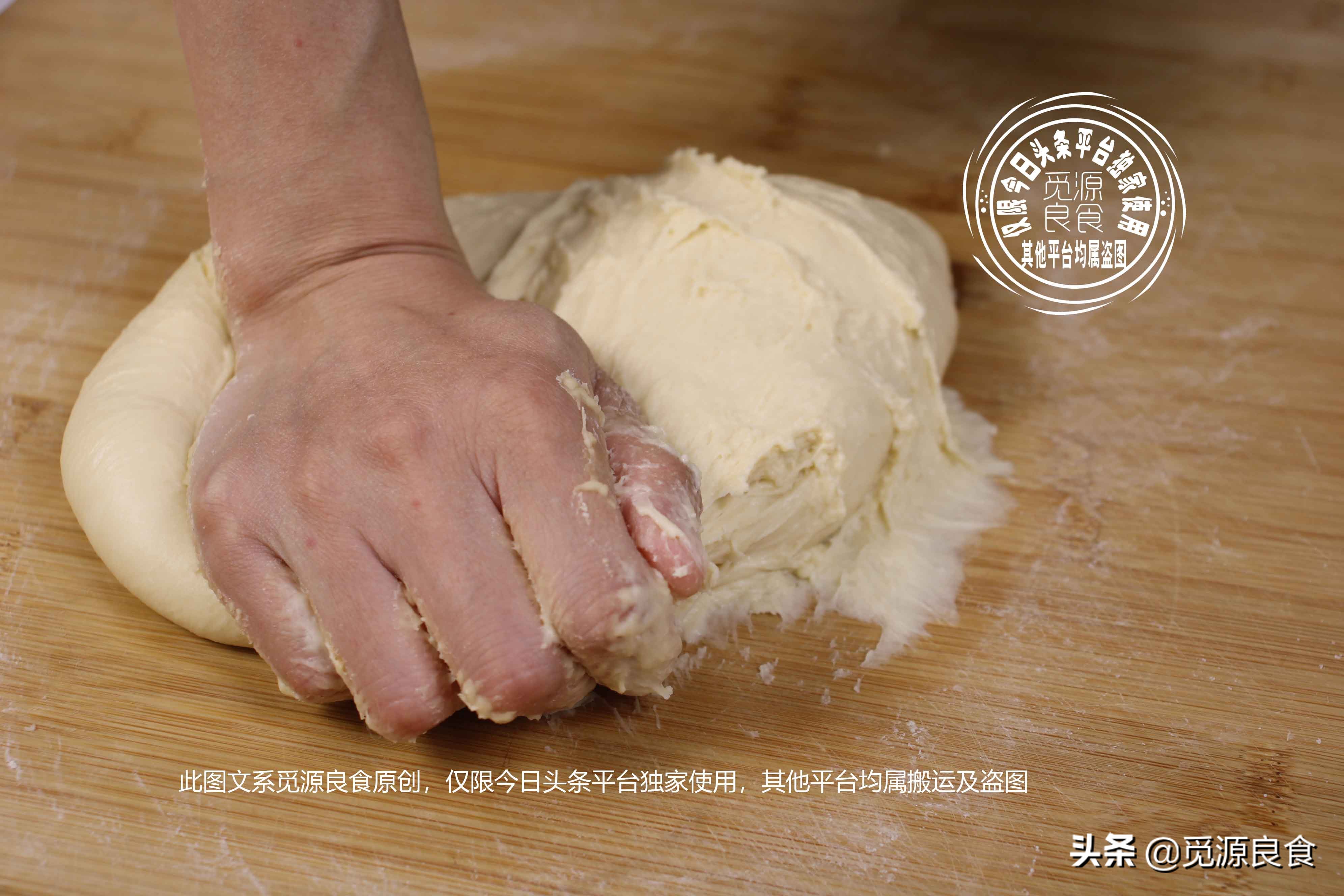 如何做好一个又蓬松又好吃的面包,面包基础制作七步骤快速掌握