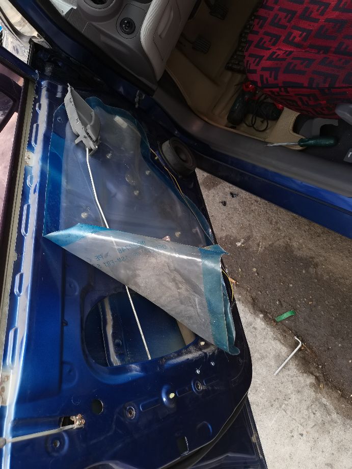 汽车遥控钥匙哪里修理,汽车遥控锁坏了哪里能换