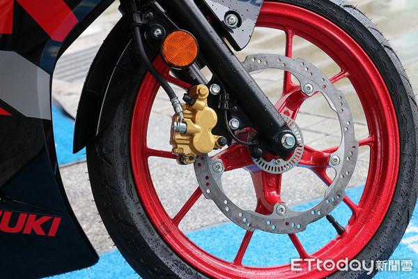 suzuki小排量自动挡,suzukigsxr250改装