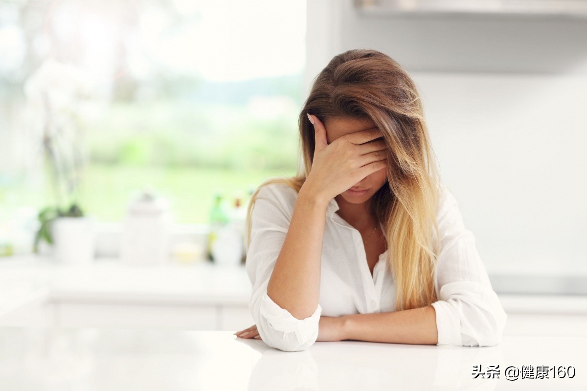 *体下**长了小疙瘩能自愈吗，要不要去看医生？