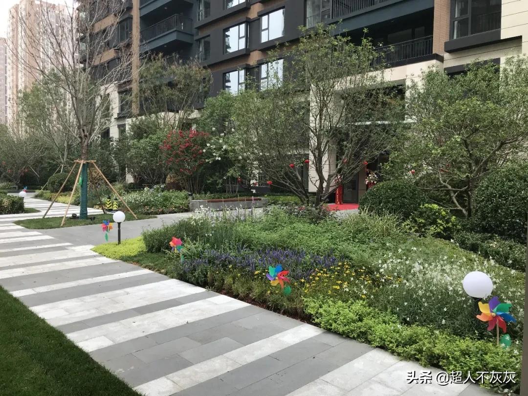 融创vs万科,融创万科绿地对比