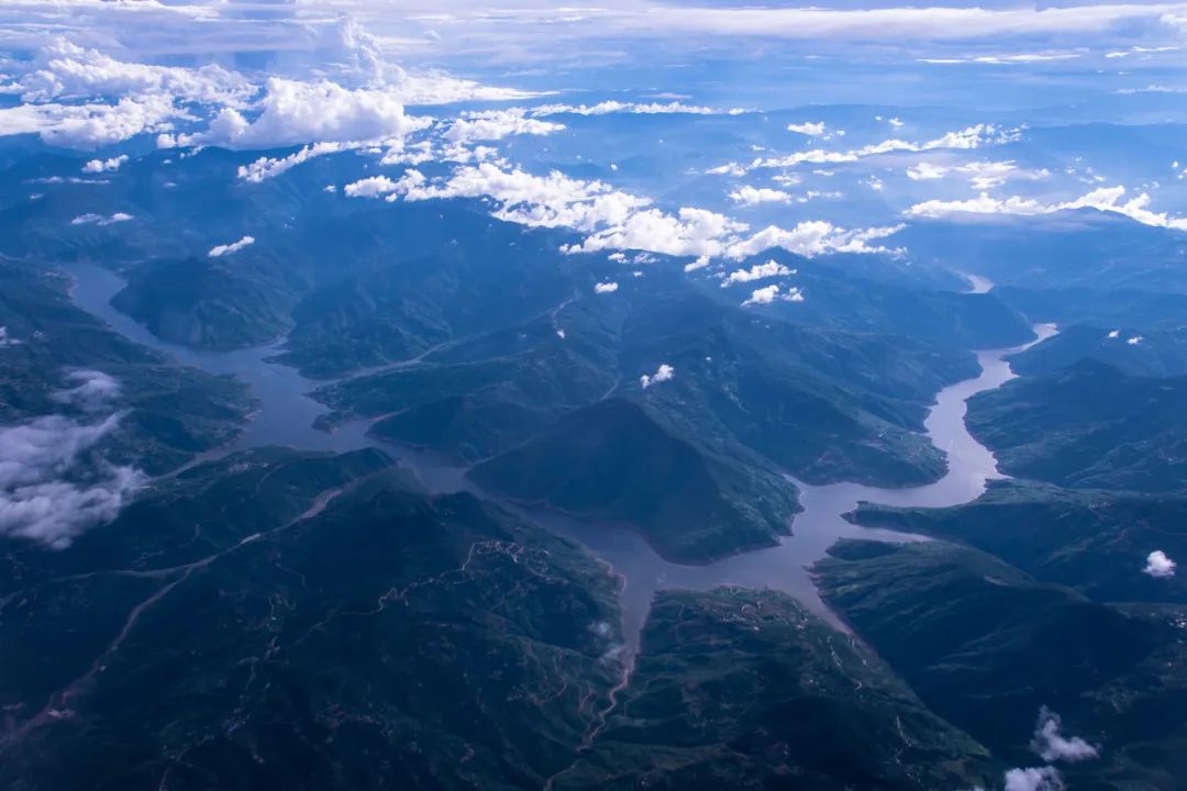 这就是长江,一年四季的长江