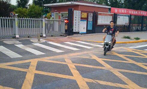 代步买菜接娃新能源,上下班代步买菜接娃