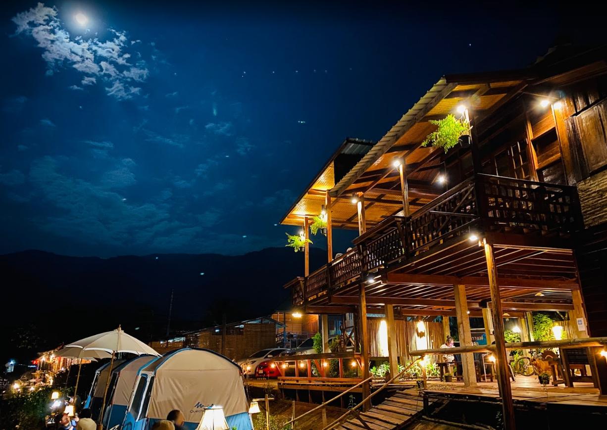 只需800铢，南府在群山中喝手磨咖啡