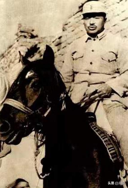 十大元帅十大将,主席为何只称3人老总?林陈不在其中