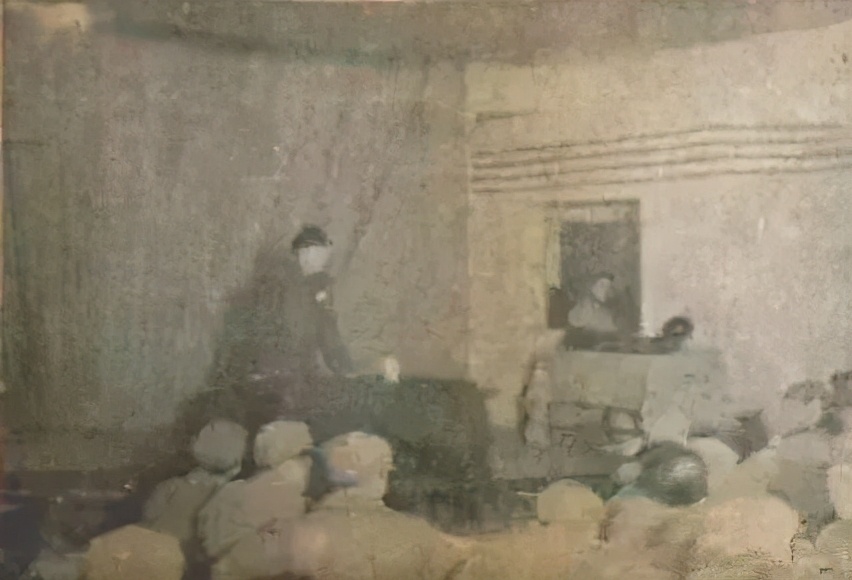 新中国首位被害的高级干部,曾任主席秘书,儿子儿媳是将军