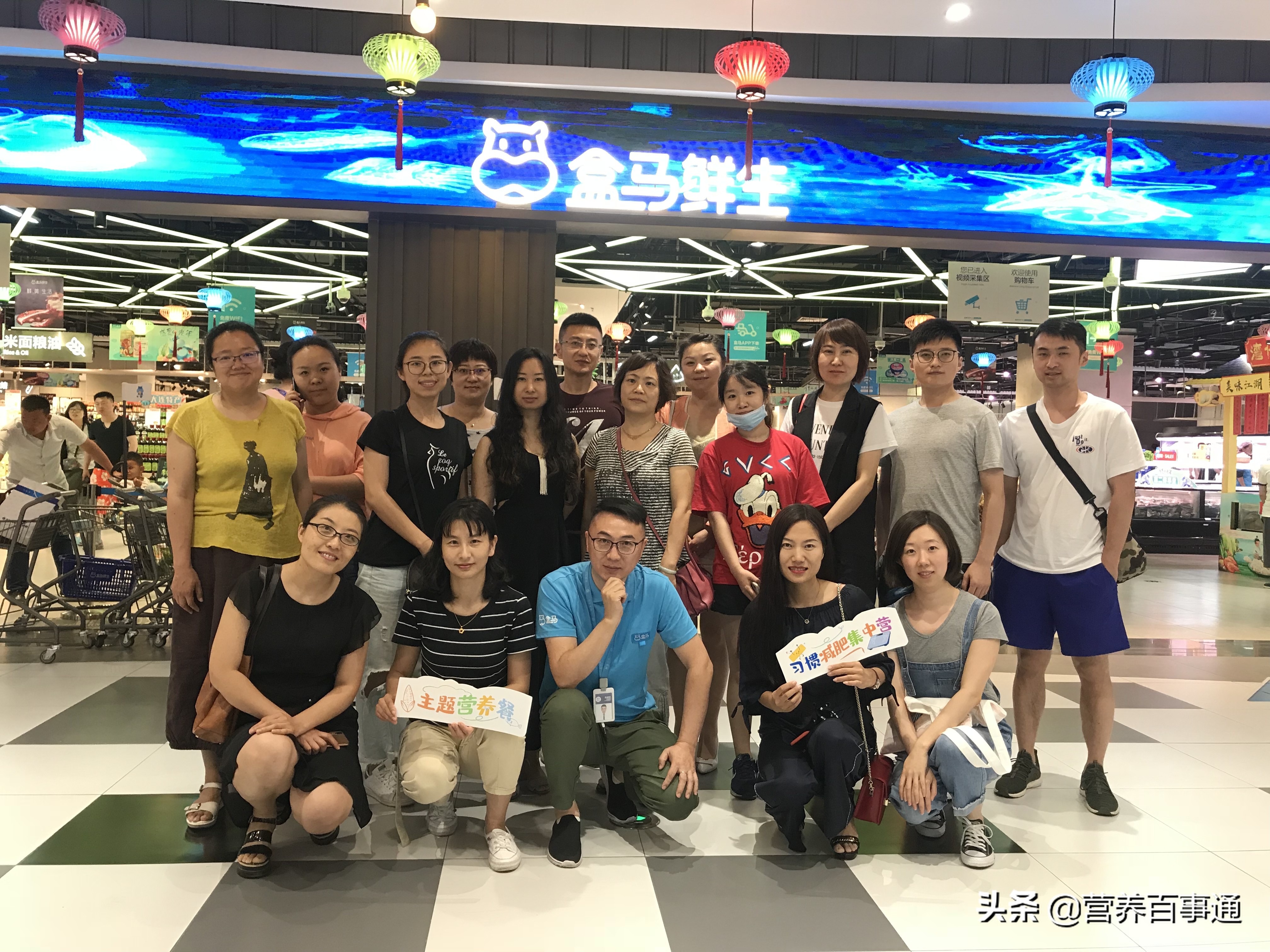 晚餐吃什么减肥又营养简单,晚餐简单吃什么减肥最好最快