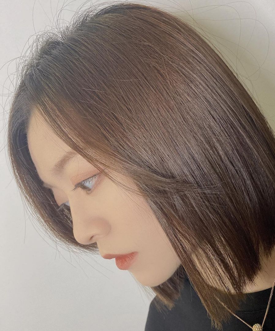 长发请退位，2021年夏天流行直短发，又美又飒成风景，还显脸小