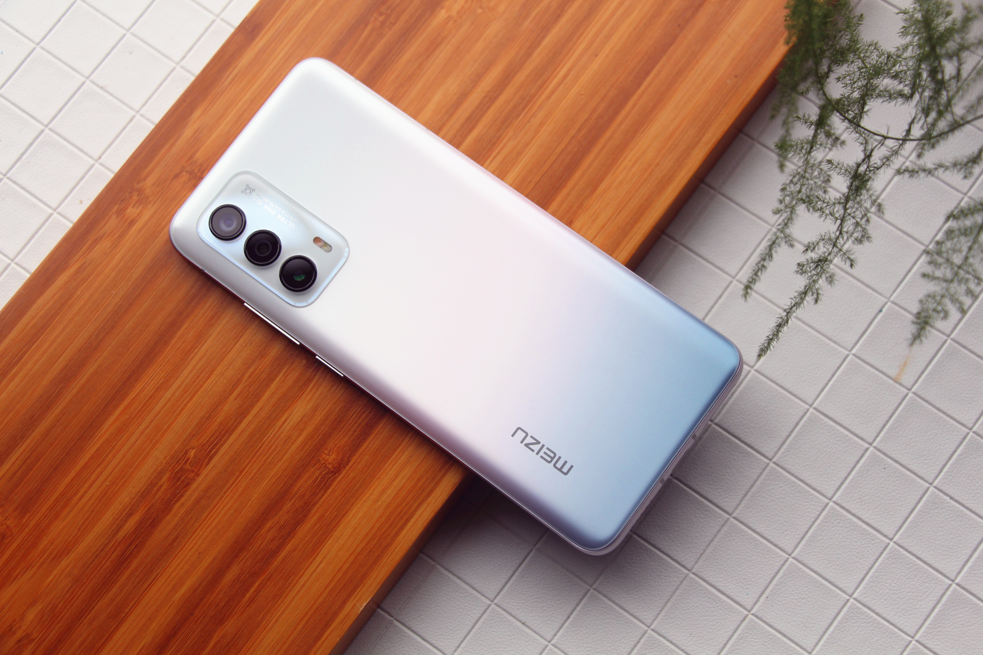 魅族18小屏手机,魅族18小屏版怎么样