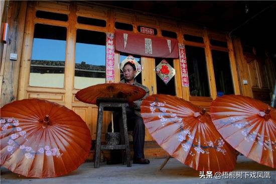 下雨天哪种鞋子防水,雨季鞋子怎么防水