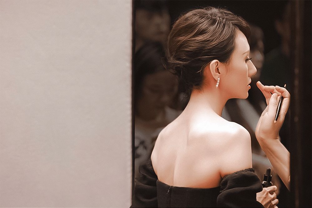 袁泉年轻时最佳女配角,袁泉如何应对中年危机