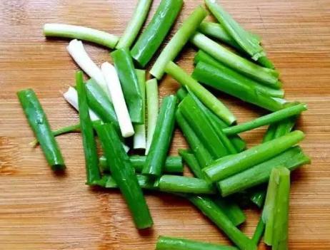 清蒸鲈鱼20元一斤,鲈鱼带鱼金鲳鱼黄花鱼哪个最营养