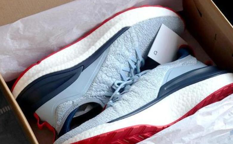 小米最新款运动鞋,小米新款防泼水运动鞋