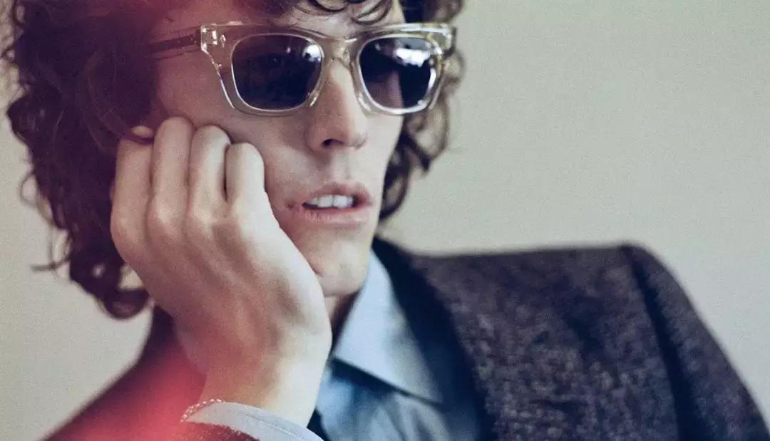 戴上墨镜之后的颜值 (推荐大家几个常戴的墨镜)