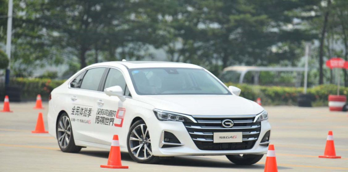 不输豪华品牌的车,广汽传祺ga6试驾视频