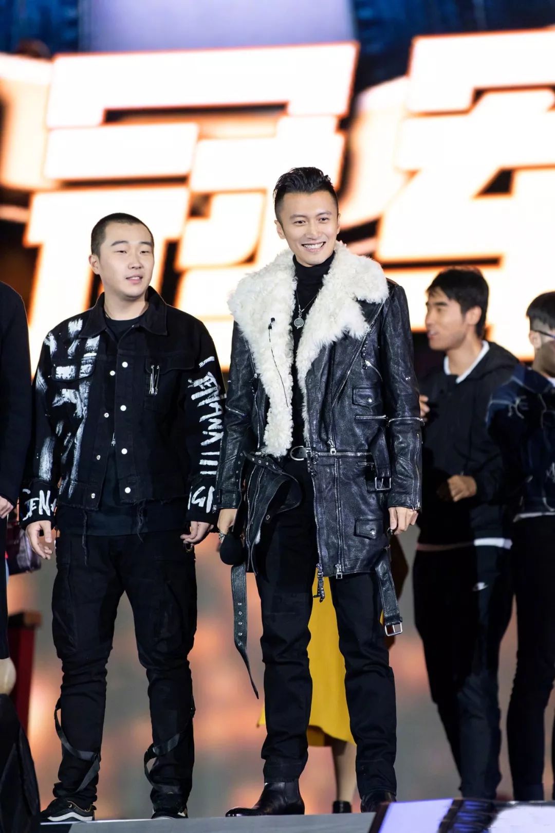 明星皮衣谁最帅,明星皮衣哪个最好看