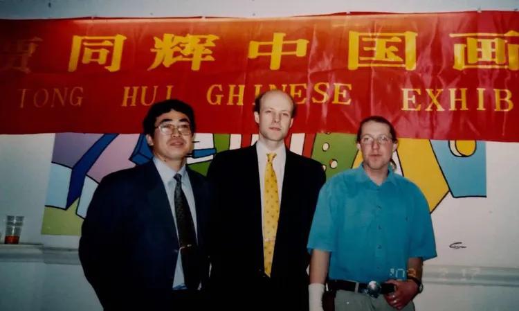 掌上乾坤指间生花世界级艺术家-贾同辉的“指墨”风釆